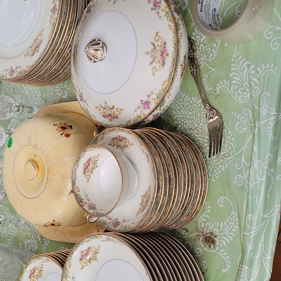 Noritake China - Gloria Pattern - Picture 2 of 4